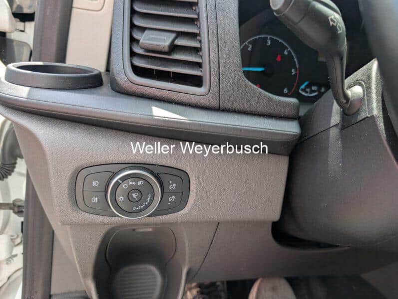 Ford Tourneo Transit Weiß (5)