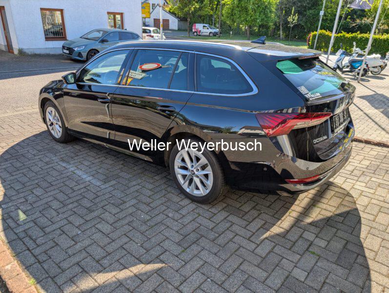 OKtavia Kombi 2.0TDI DSG (30)