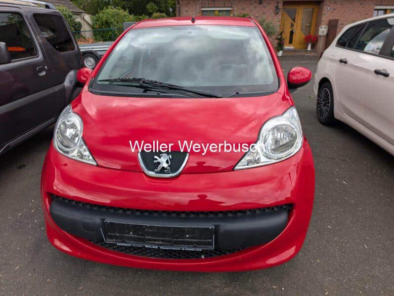 Peugeot 107 Rot (11)