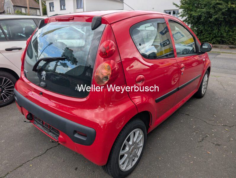 Peugeot 107 Rot (9)