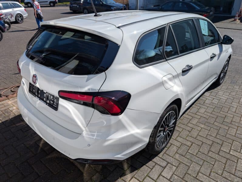 Tipo Kombi weisz (18)